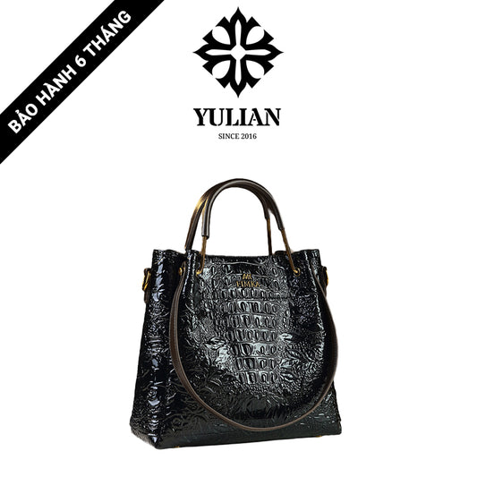 EP13-03 - Glossy Contrast Tote - Tote Đen Bóng Đô Thị